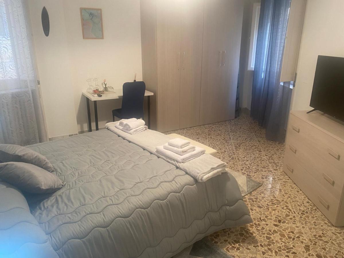 Bed and Breakfast Le Stanze Di Sofia Salerno Exteriér fotografie